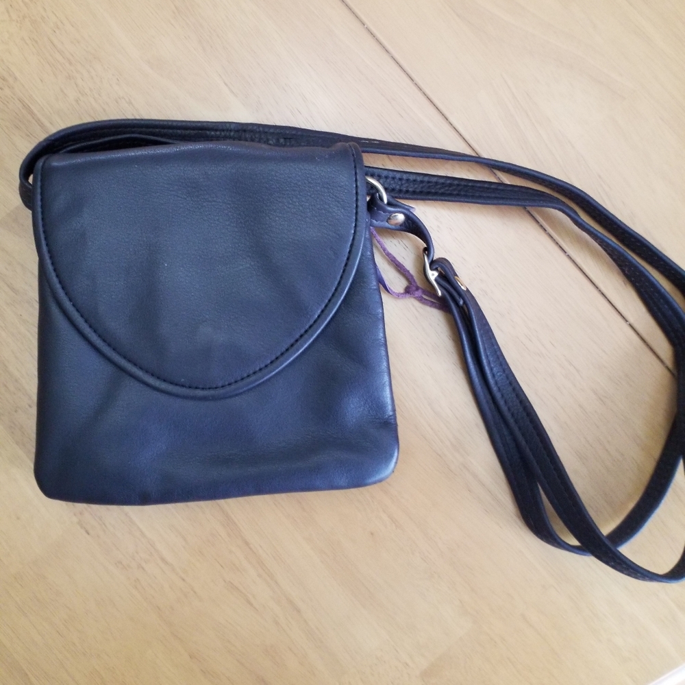 Mowen leather crossbody